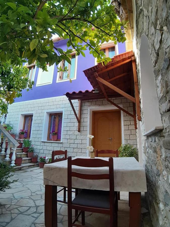 Guesthouse Hlias Gloria بيرات المظهر الخارجي الصورة