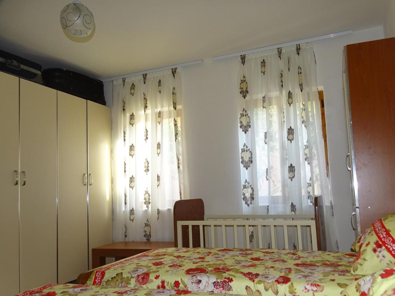 Guesthouse Hlias Gloria بيرات المظهر الخارجي الصورة